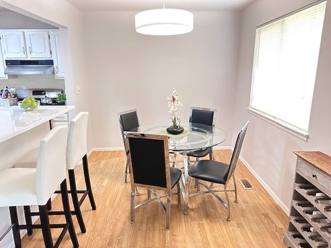 Tiny photo for 602 Eastview Court #Z1, Schaumburg, IL 60194 (MLS # 12427016)