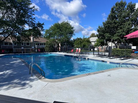 Tiny photo for 602 Eastview Court #Z1, Schaumburg, IL 60194 (MLS # 12427016)