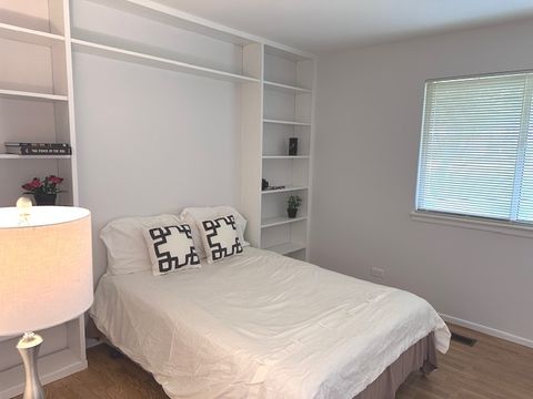 Tiny photo for 602 Eastview Court #Z1, Schaumburg, IL 60194 (MLS # 12427016)