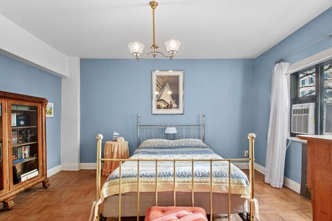 Tiny photo for 5048 N Marine Drive #C3, Chicago, IL 60640 (MLS # 12547545)