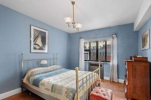 Tiny photo for 5048 N Marine Drive #C3, Chicago, IL 60640 (MLS # 12547545)