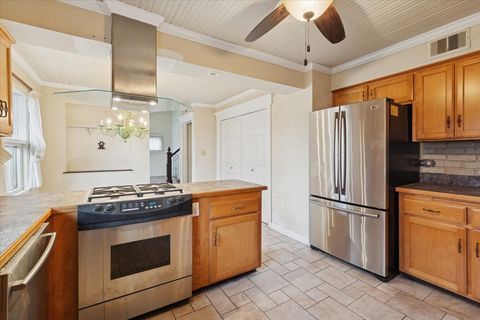 Tiny photo for 5440 S Edgewood Avenue, La Grange Highlands, IL 60525 (MLS # 12521084)