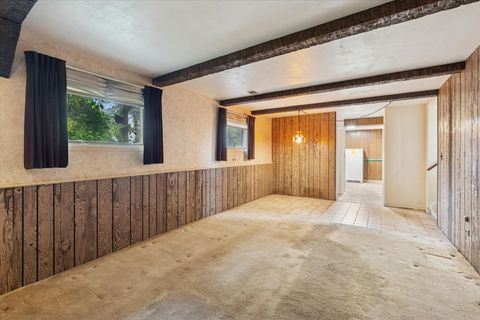 Tiny photo for 5440 S Edgewood Avenue, La Grange Highlands, IL 60525 (MLS # 12521084)