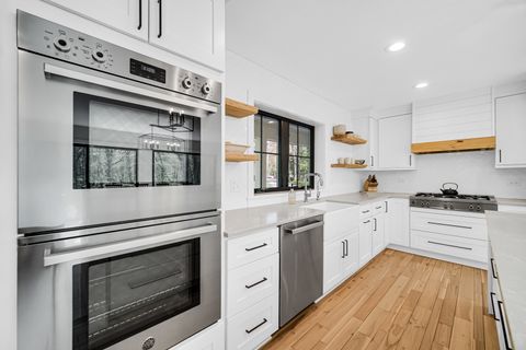 Tiny photo for 4N541 Crane Lane, St. Charles, IL 60175 (MLS # 12634829)