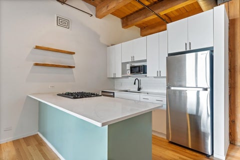 Tiny photo for 728 W Jackson Boulevard #317, Chicago, IL 60661 (MLS # 12678555)