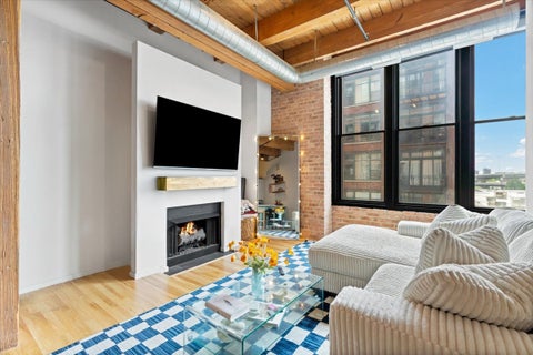 Tiny photo for 728 W Jackson Boulevard #317, Chicago, IL 60661 (MLS # 12678555)