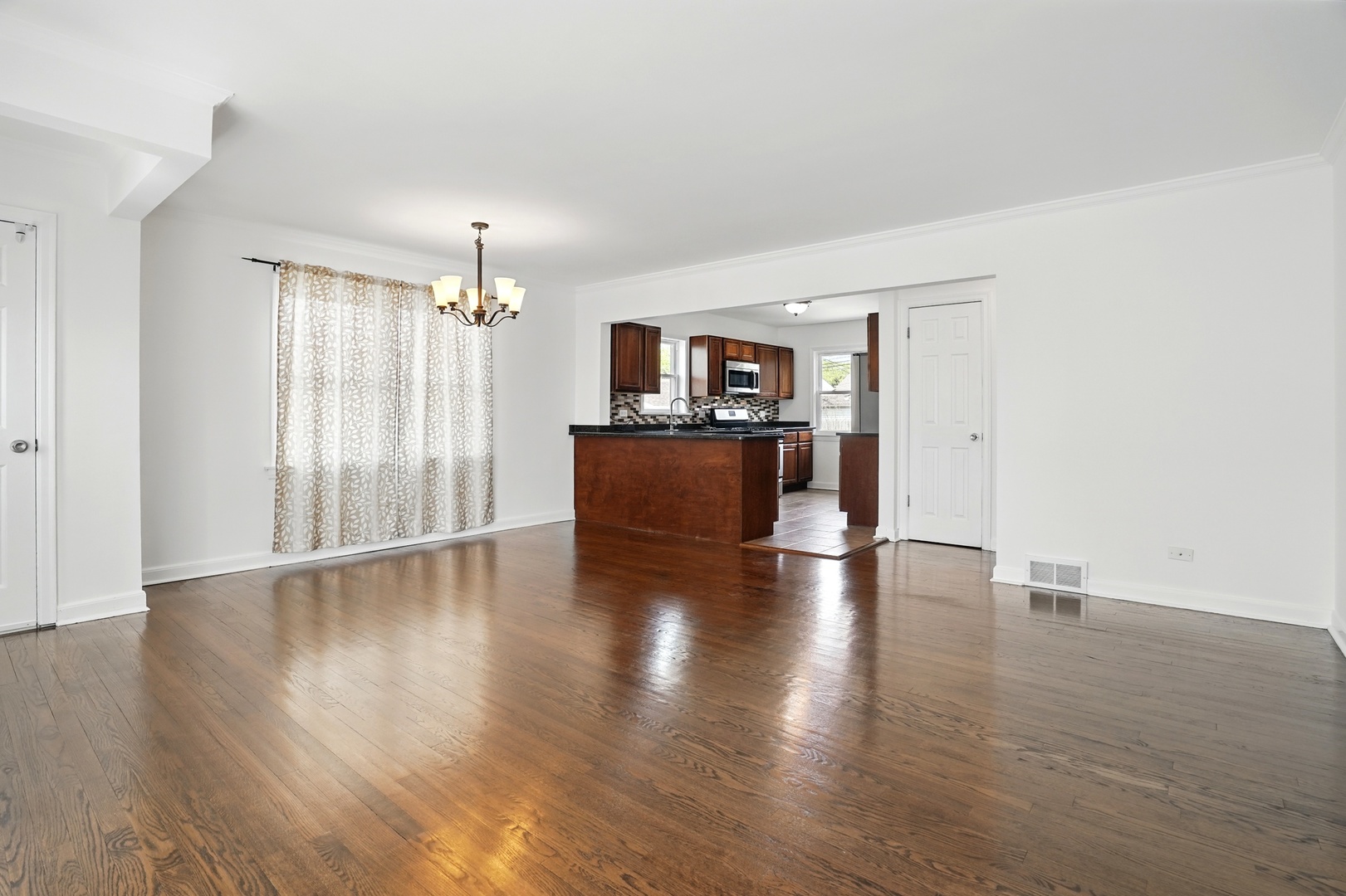 5222 Wright Terrace