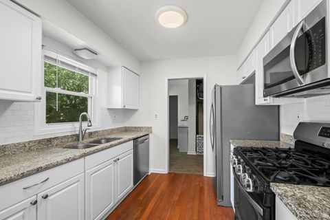 Tiny photo for 365 Pebble Creek Drive, Lake Zurich, IL 60047 (MLS # 12676843)