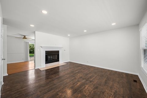 Tiny photo for 365 Pebble Creek Drive, Lake Zurich, IL 60047 (MLS # 12676843)