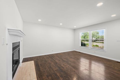 Tiny photo for 365 Pebble Creek Drive, Lake Zurich, IL 60047 (MLS # 12676843)