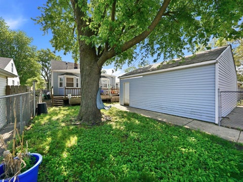 Tiny photo for 602 Hirsch Avenue, Calumet City, IL 60409 (MLS # 12758830)