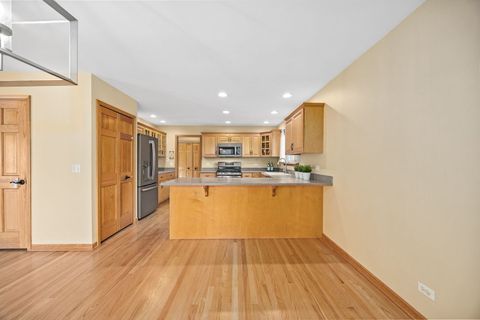 Tiny photo for 912 Middleton Avenue, Lisle, IL 60532 (MLS # 12468346)