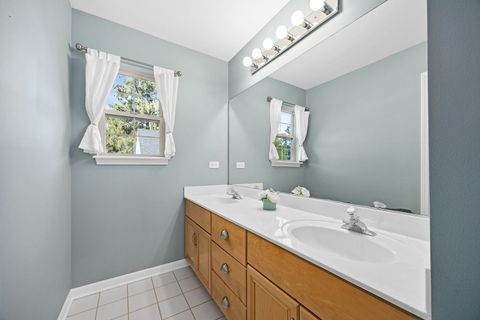 Tiny photo for 912 Middleton Avenue, Lisle, IL 60532 (MLS # 12468346)