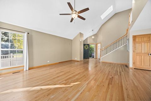 Tiny photo for 912 Middleton Avenue, Lisle, IL 60532 (MLS # 12468346)