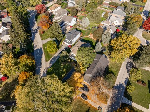 Tiny photo for 912 Middleton Avenue, Lisle, IL 60532 (MLS # 12468346)