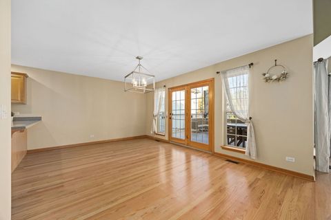 Tiny photo for 912 Middleton Avenue, Lisle, IL 60532 (MLS # 12468346)