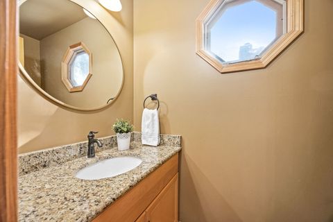 Tiny photo for 912 Middleton Avenue, Lisle, IL 60532 (MLS # 12468346)