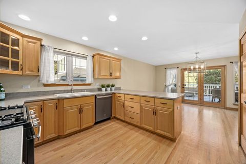 Tiny photo for 912 Middleton Avenue, Lisle, IL 60532 (MLS # 12468346)