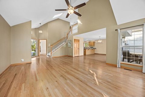 Tiny photo for 912 Middleton Avenue, Lisle, IL 60532 (MLS # 12468346)