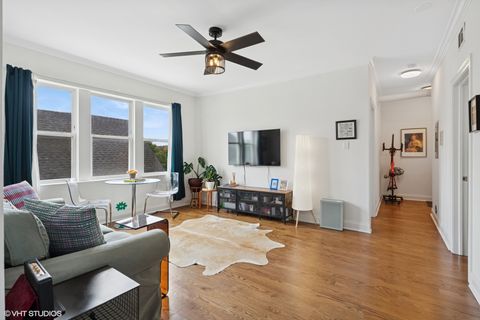 Tiny photo for 3555 W Lyndale Street #3B, Chicago, IL 60647 (MLS # 12473553)