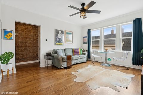 Tiny photo for 3555 W Lyndale Street #3B, Chicago, IL 60647 (MLS # 12473553)
