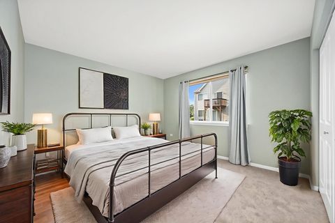 Tiny photo for 2949 Saganashkee Lane, Naperville, IL 60564 (MLS # 12459348)