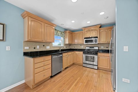Tiny photo for 2949 Saganashkee Lane, Naperville, IL 60564 (MLS # 12459348)
