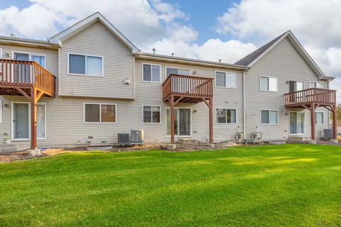Tiny photo for 2949 Saganashkee Lane, Naperville, IL 60564 (MLS # 12459348)