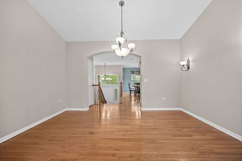 Tiny photo for 2949 Saganashkee Lane, Naperville, IL 60564 (MLS # 12459348)