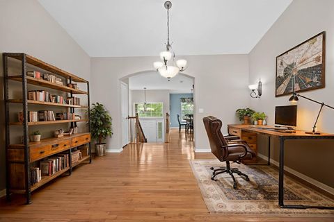 Tiny photo for 2949 Saganashkee Lane, Naperville, IL 60564 (MLS # 12459348)