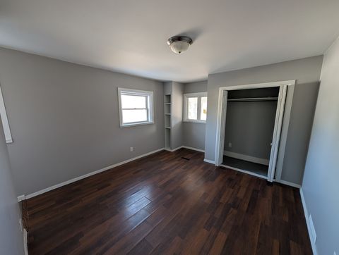 Tiny photo for 928 Farnam Street, Davenport, IA 52803 (MLS # 12557359)