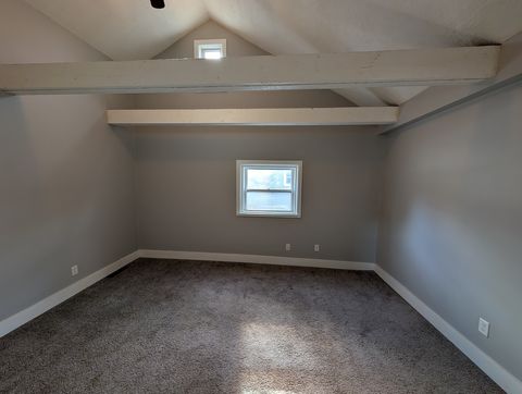 Tiny photo for 928 Farnam Street, Davenport, IA 52803 (MLS # 12557359)