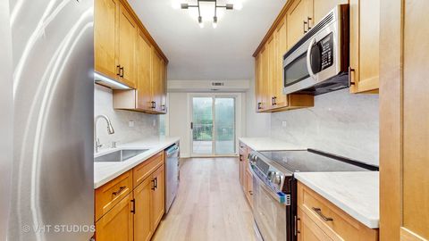 Tiny photo for Northbrook, IL 60062 (MLS # 12434905)
