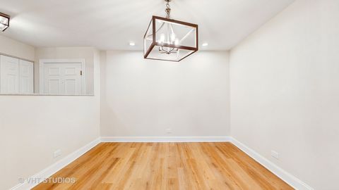 Tiny photo for Northbrook, IL 60062 (MLS # 12434905)
