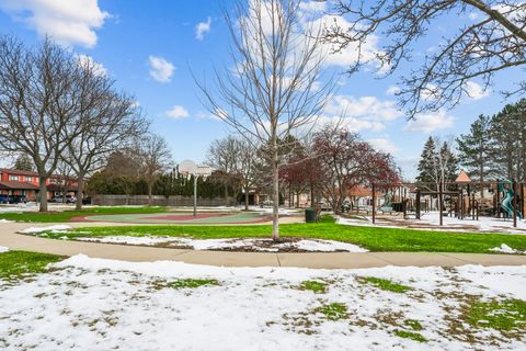 Tiny photo for 1528 Chippewa Trail, Wheeling, IL 60090 (MLS # 12603982)