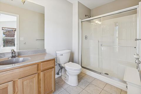 Tiny photo for 6135 River Bend Drive, Lisle, IL 60532 (MLS # 12493490)