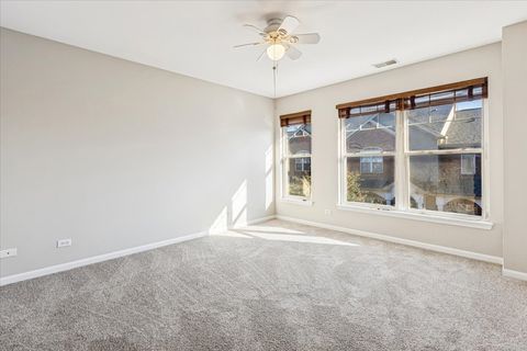 Tiny photo for 6135 River Bend Drive, Lisle, IL 60532 (MLS # 12493490)