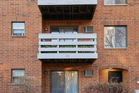 Tiny photo for 1367 N Winslowe Drive #204, Palatine, IL 60074 (MLS # 12579399)