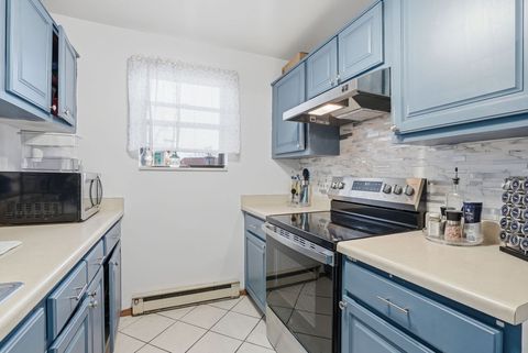 Tiny photo for 1367 N Winslowe Drive #204, Palatine, IL 60074 (MLS # 12579399)