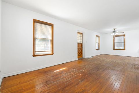 Tiny photo for 9532 Jackson Avenue, Brookfield, IL 60513 (MLS # 12476301)