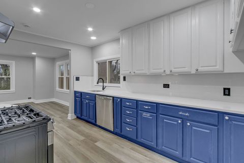 Tiny photo for 31 W US Highway 45, Vernon Hills, IL 60061 (MLS # 12601516)