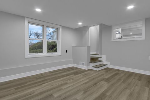 Tiny photo for 31 W US Highway 45, Vernon Hills, IL 60061 (MLS # 12601516)