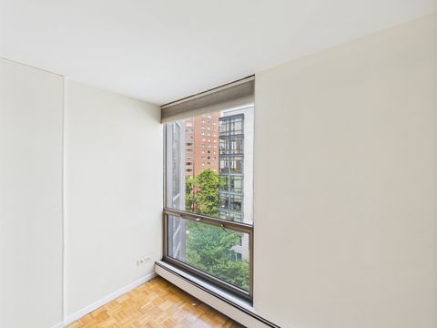 Tiny photo for 1310 N Ritchie Court #7D, Chicago, IL 60610 (MLS # 12441023)