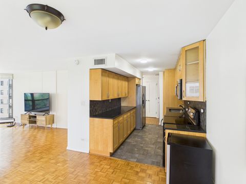 Tiny photo for 1310 N Ritchie Court #7D, Chicago, IL 60610 (MLS # 12441023)
