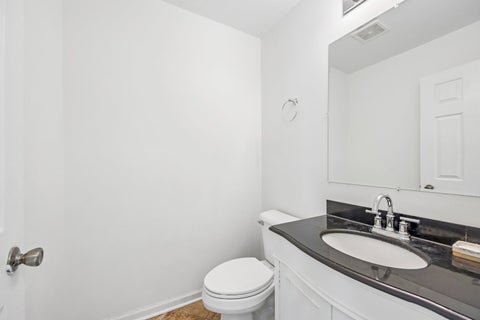 Tiny photo for 673 E FOUNTAINVIEW Drive #673, Mundelein, IL 60060 (MLS # 12687302)