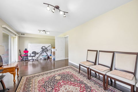 Tiny photo for 673 E FOUNTAINVIEW Drive #673, Mundelein, IL 60060 (MLS # 12687302)