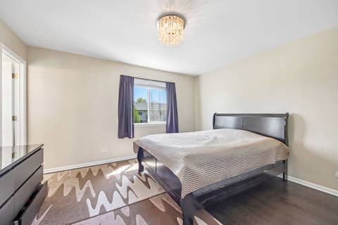 Tiny photo for 673 E FOUNTAINVIEW Drive #673, Mundelein, IL 60060 (MLS # 12687302)