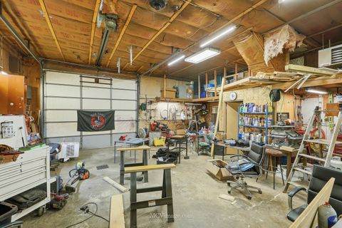 Tiny photo for 1000 W Superior Street, Ottawa, IL 61350 (MLS # 12534610)