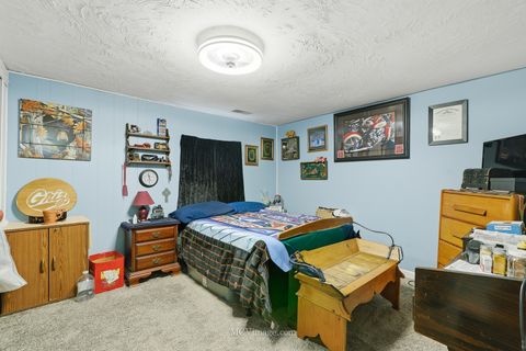 Tiny photo for 1000 W Superior Street, Ottawa, IL 61350 (MLS # 12534610)