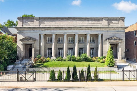 Photo of 4840 S Dorchester Avenue #11, Chicago, IL 60615 (MLS # 12790678)